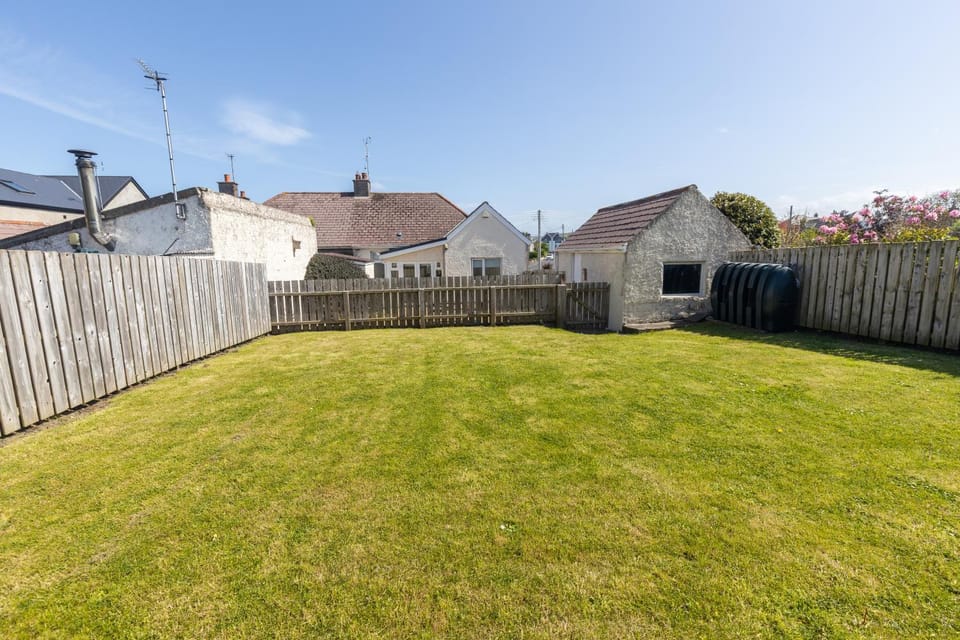 Coffee Cottage Portrush Holiday Home Self Catering House in Northern Ireland