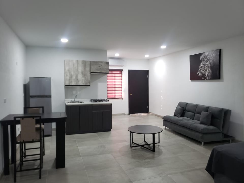 TV and multimedia, Kitchen or kitchenette, Dining area