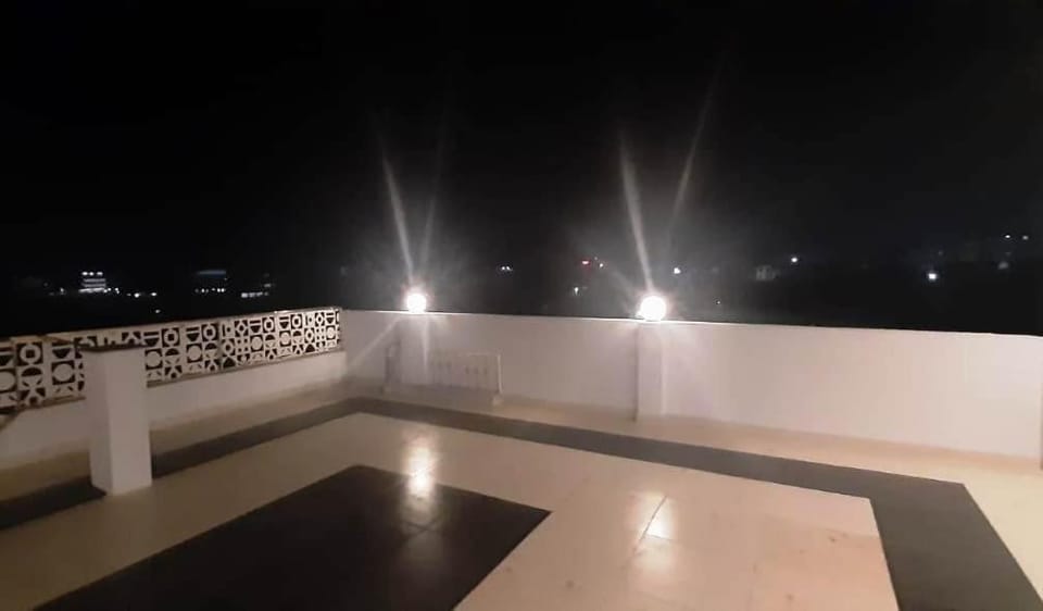 Balcony/Terrace, City view