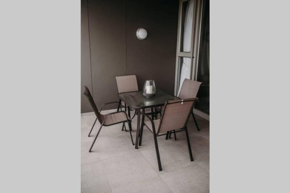 Luxury Apartment near the Airport with Sea View Apartment in KwaZulu-Natal