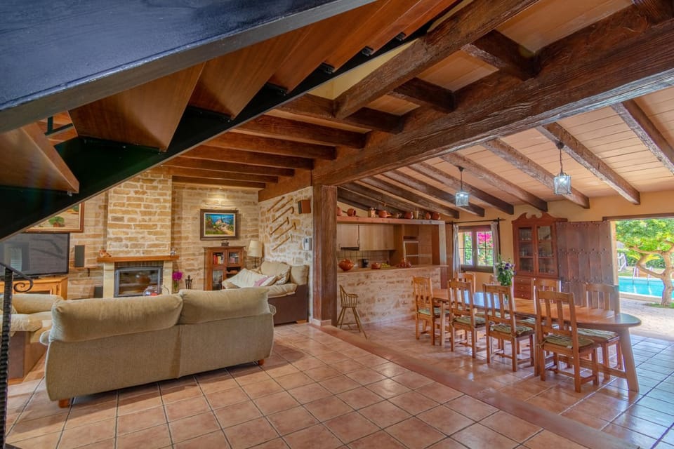 Living room, Lobby or reception, Dining area