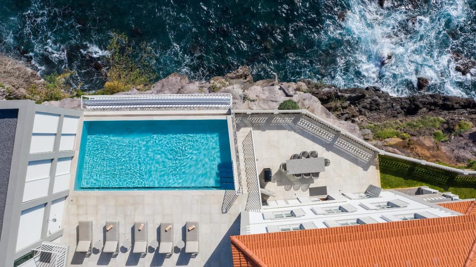 Bird's eye view, Sea view, Swimming pool