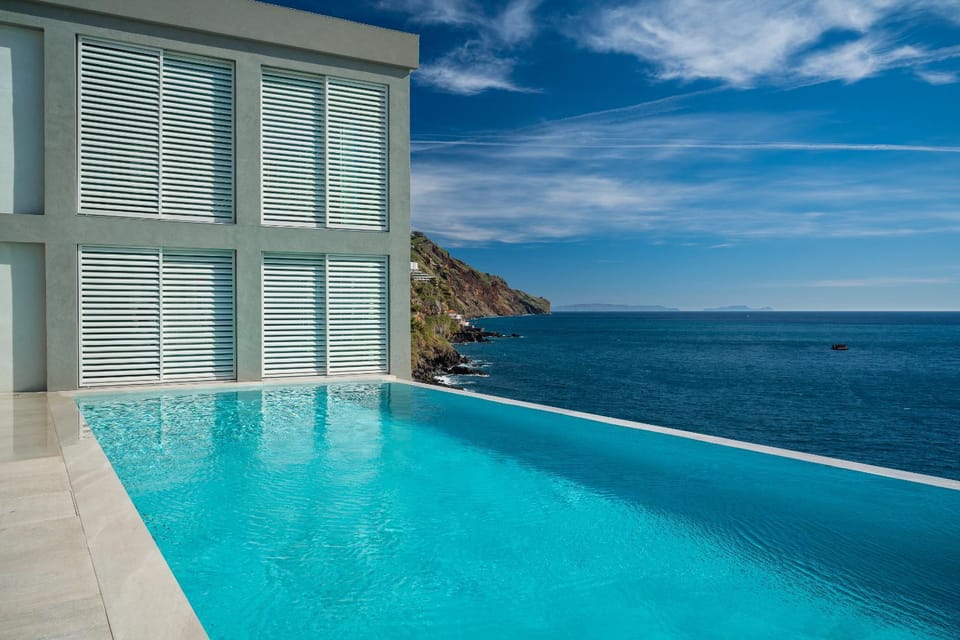 Sea view, Swimming pool