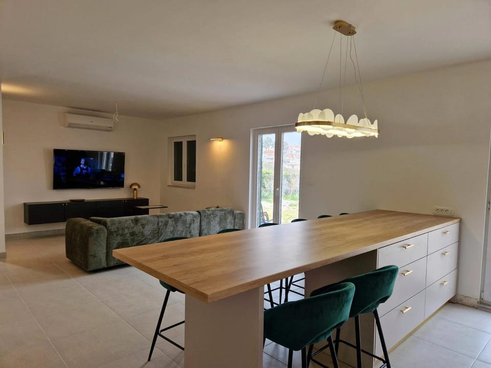 Holiday Home Nino with amazing swimming pool House in Šibenik-Knin County, Croatia