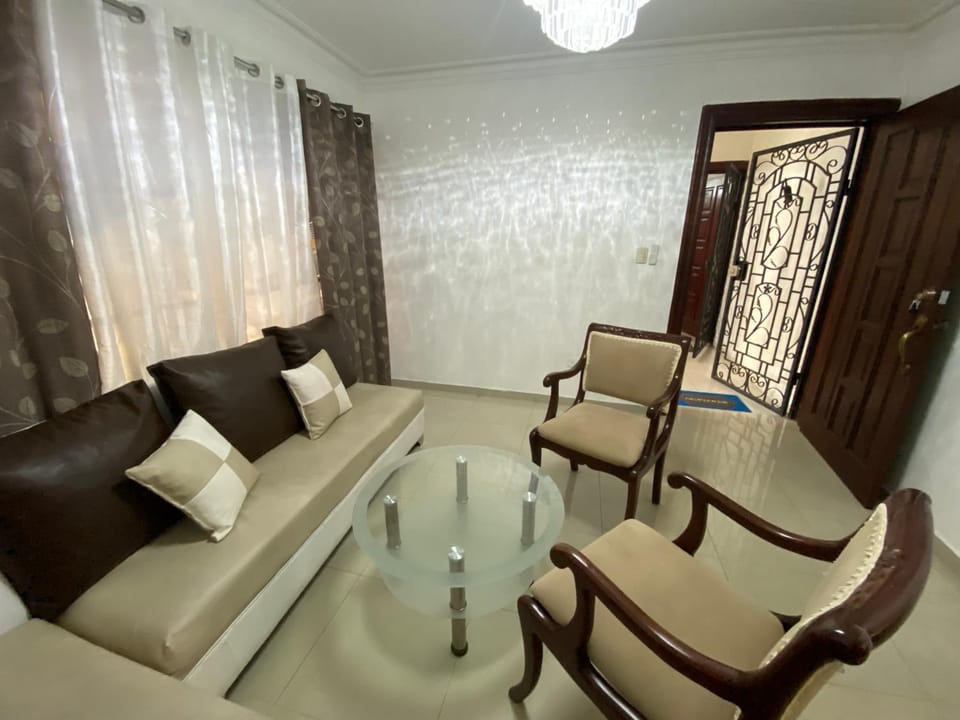 4DR Inviting 3-Bedroom Stay Santo Domingo Apartment in Santo Domingo