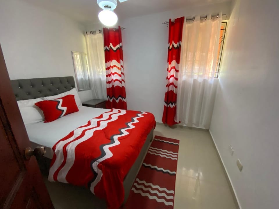 Bed, Seating area, Bedroom, Seasons