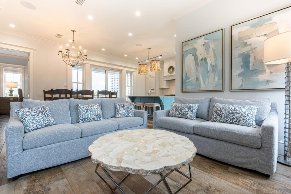 Destination House in Destin