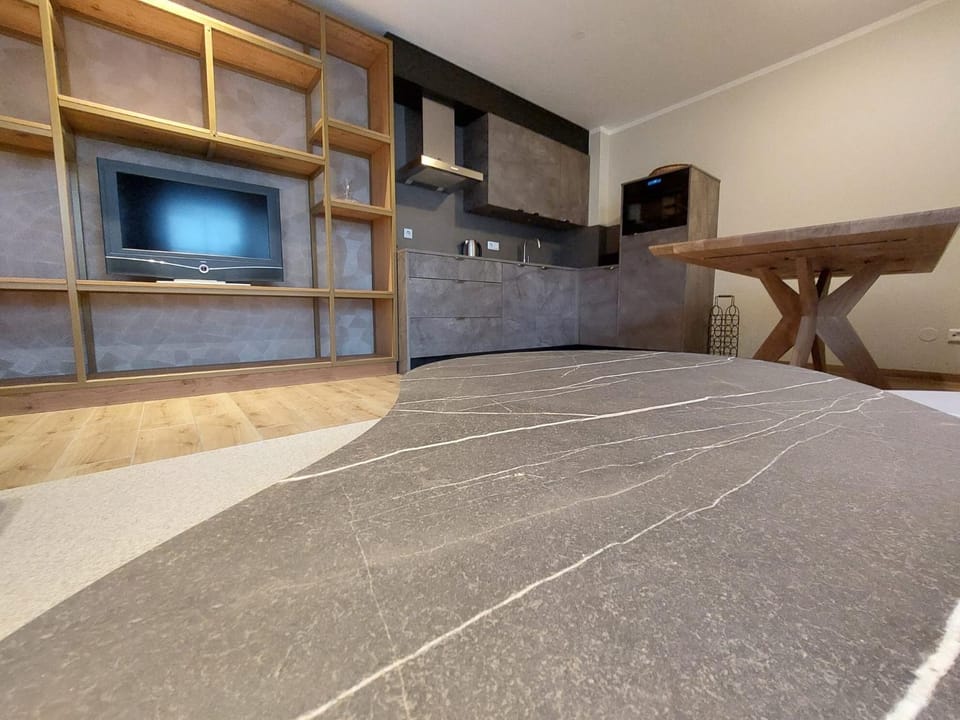 Komfort Appartements serviced by Auhof Apartment in Piesendorf