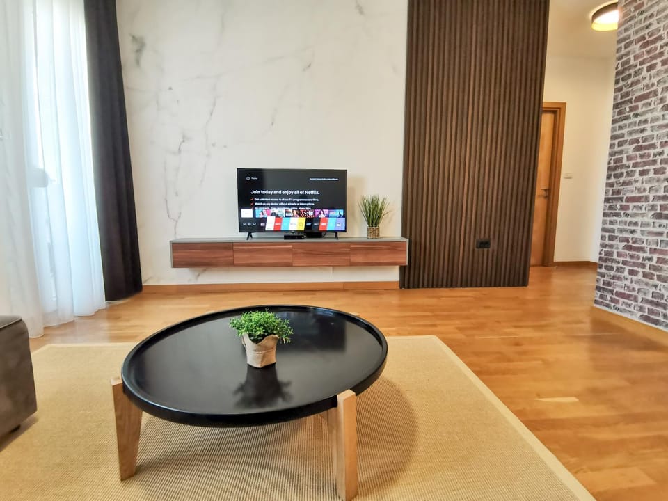 TV and multimedia, Living room