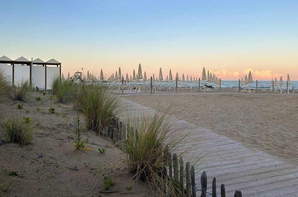 Nearby landmark, Day, Natural landscape, Beach, Sea view, Sunrise, Sunset