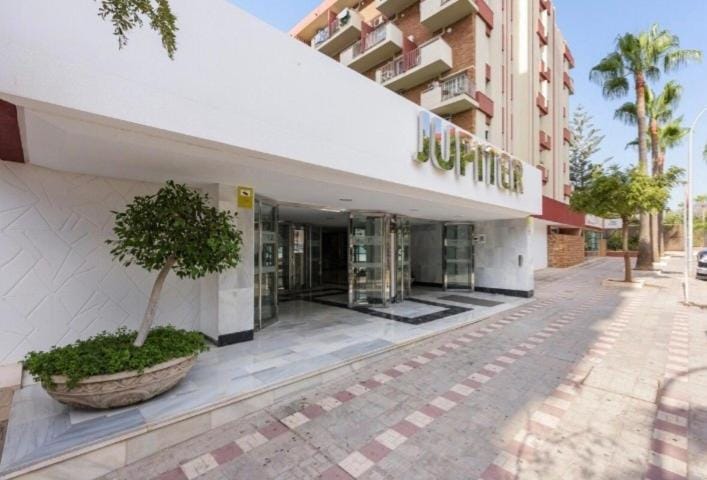 JUPITER 425 SUITES 1 BEDROOM apartment Apartment in Benalmadena