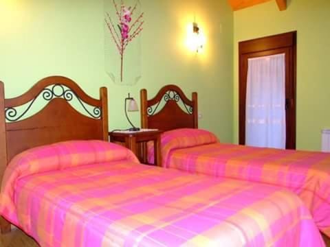 Bed, Decorative detail