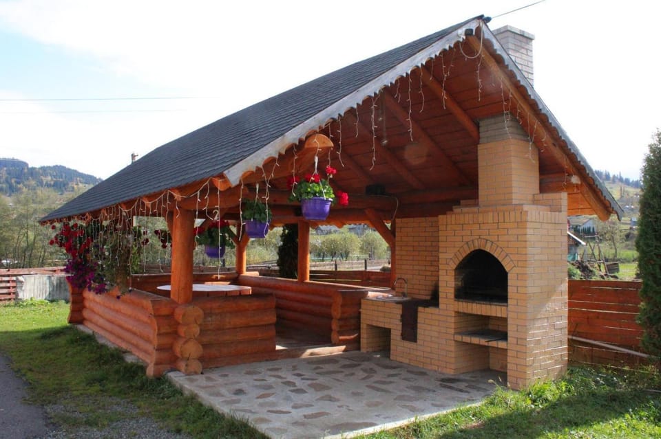 Casa Edi Bed and Breakfast in Romania