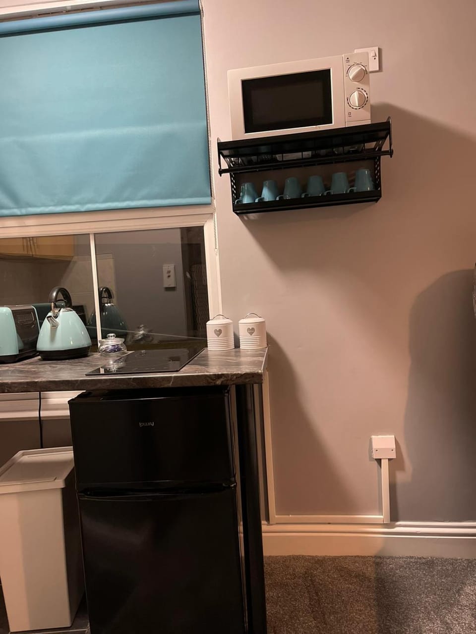 Coffee/tea facilities, Kitchen or kitchenette