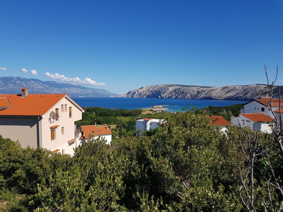 Apartments Nikol Apartment in Lopar