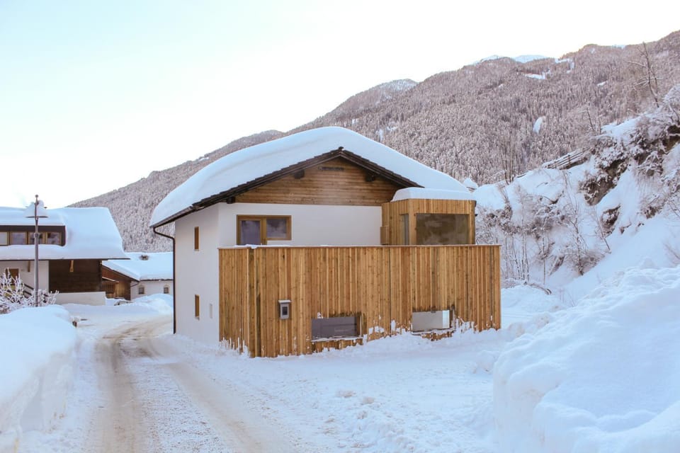Property building, Winter