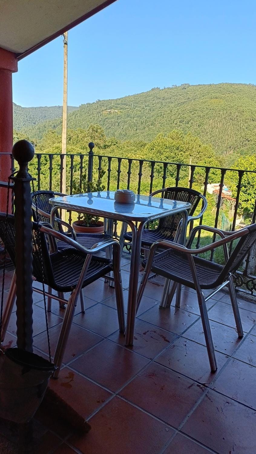 Property building, Balcony/Terrace
