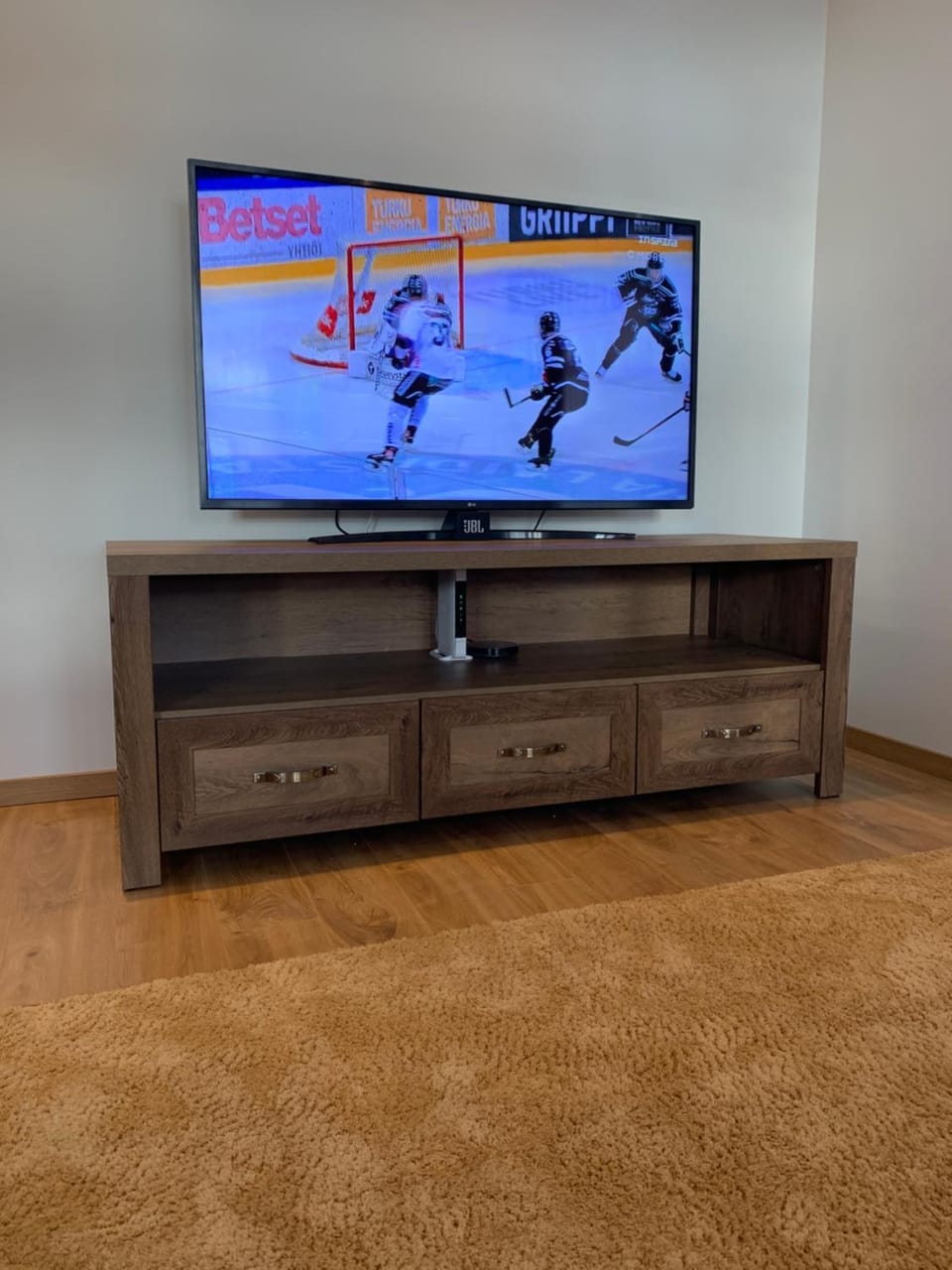 TV and multimedia
