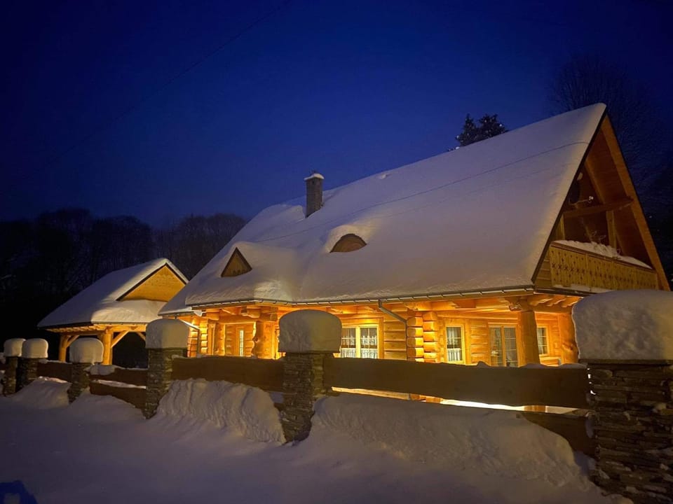 Chata Nad Potokiem w Górach House in Slovakia