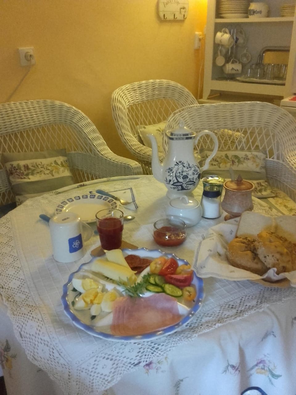 Continental breakfast