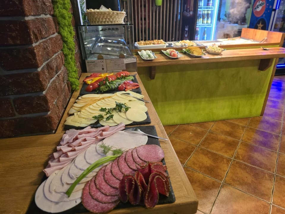 Buffet breakfast