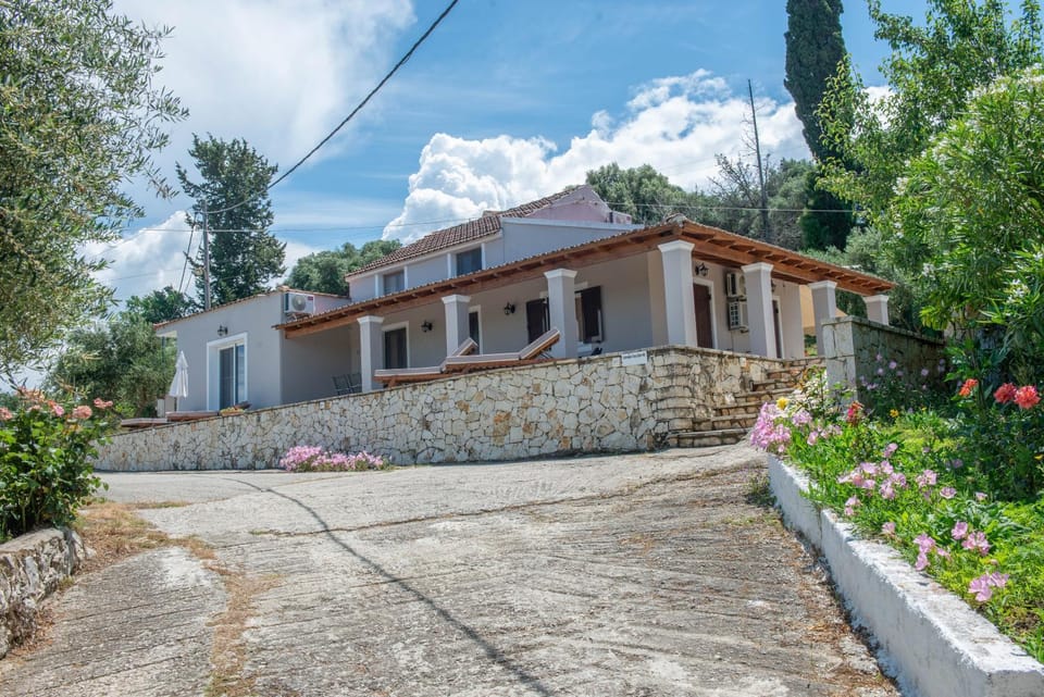 Property building, View (from property/room), Garden view, Garden view, Mountain view, Mountain view, Sea view, Sea view, Inner courtyard view