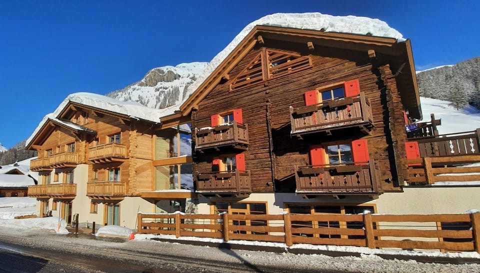Property building, Winter