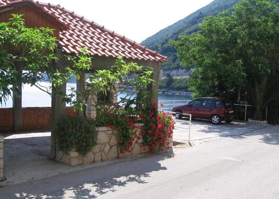 Family apartment Apartment in Dubrovnik-Neretva County