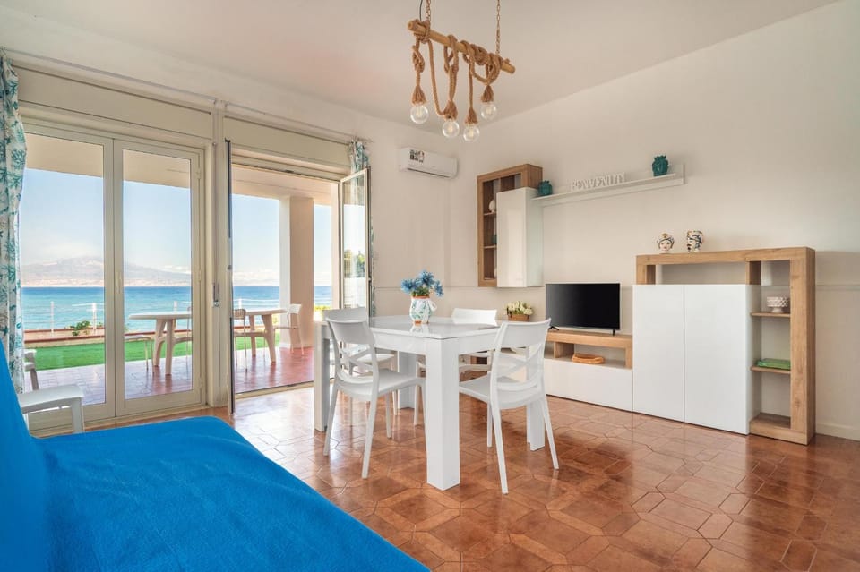 TV and multimedia, Living room, furniture, heating, heating, air conditioner, air conditioner