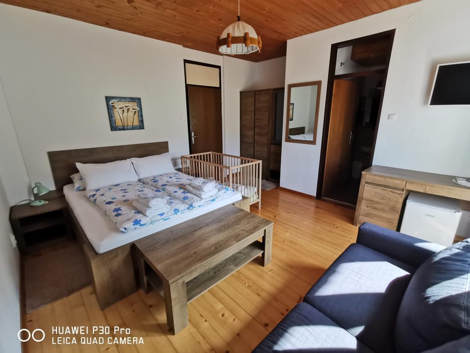 Bed&Breakfast Anž'k Farm Stay in Slovenia