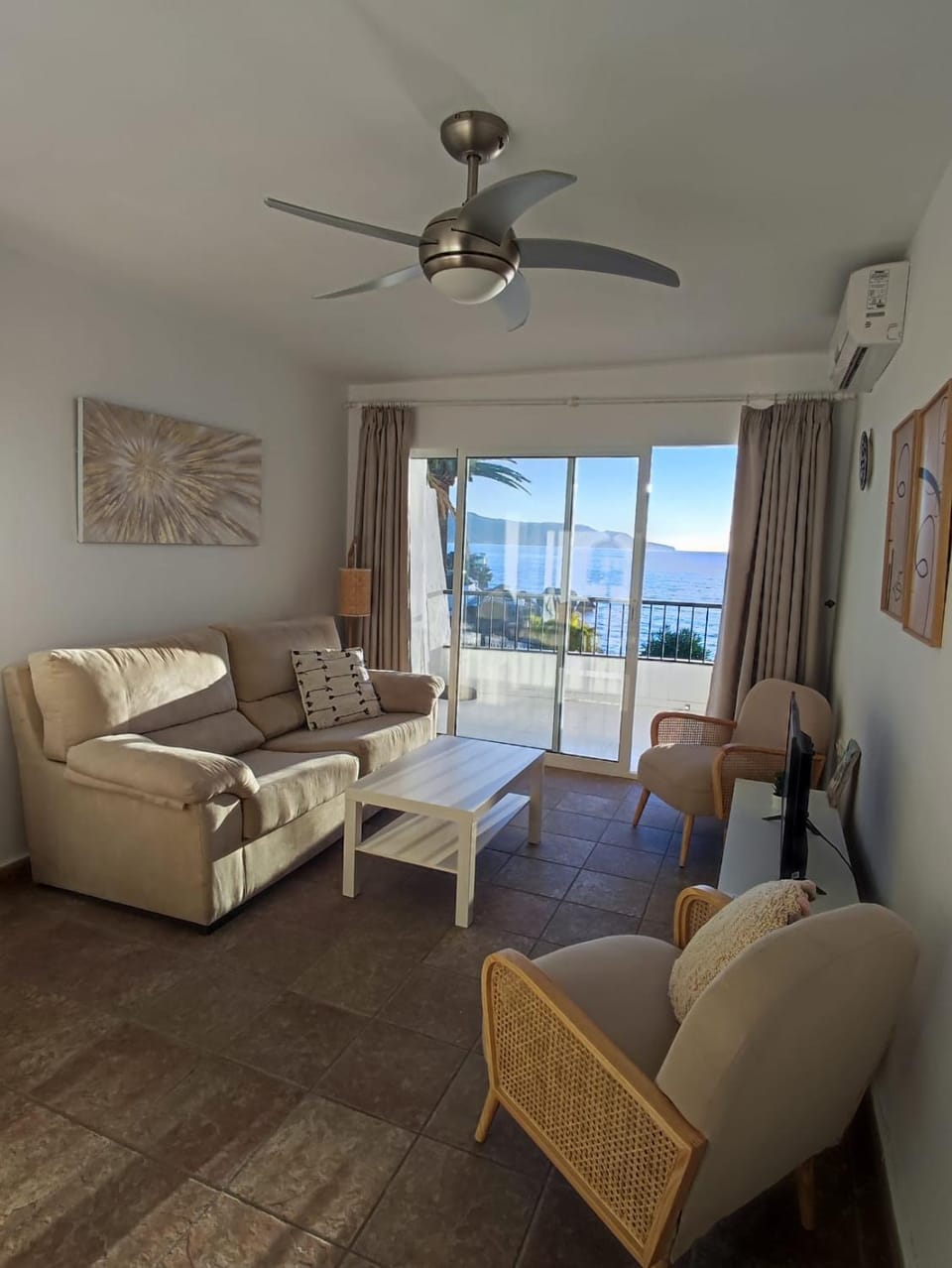 ACAPULCO PLAYA 26 MENYBER Apartment in Nerja