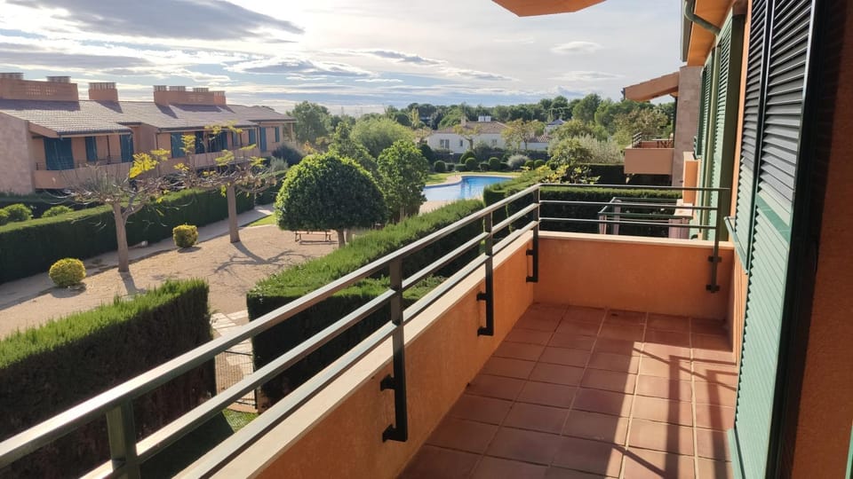 Balcony/Terrace, Garden view, Swimming pool