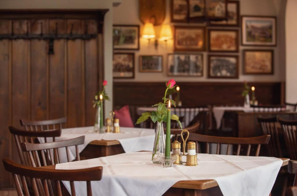 Restaurant/places to eat