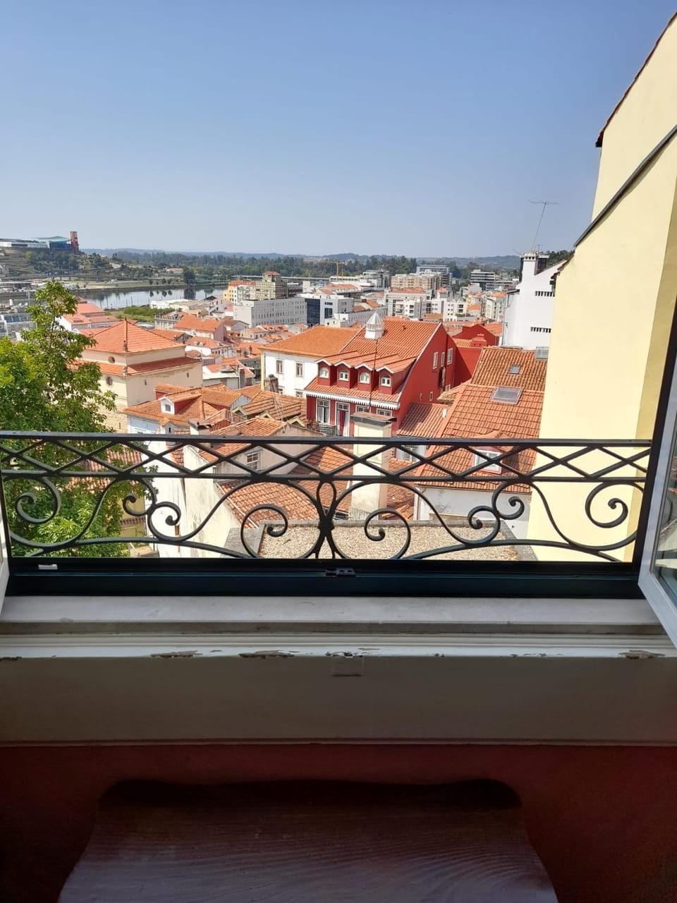 Neighbourhood, City view
