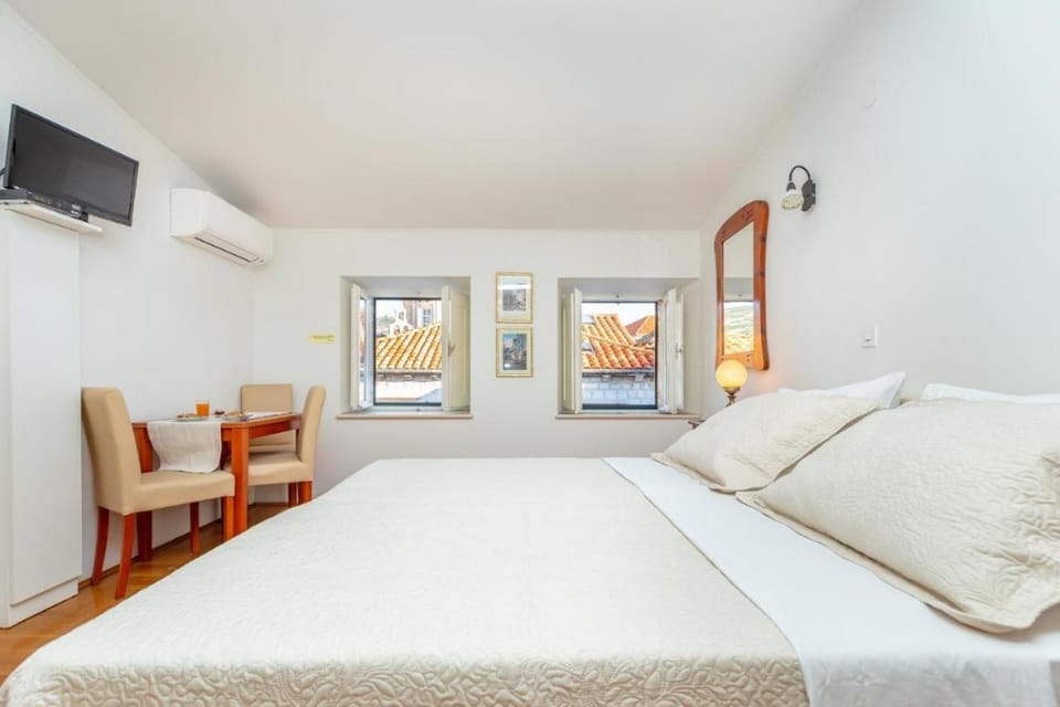 APARTMENT PLACA DUBROVNIK 2 Bed and Breakfast in Dubrovnik
