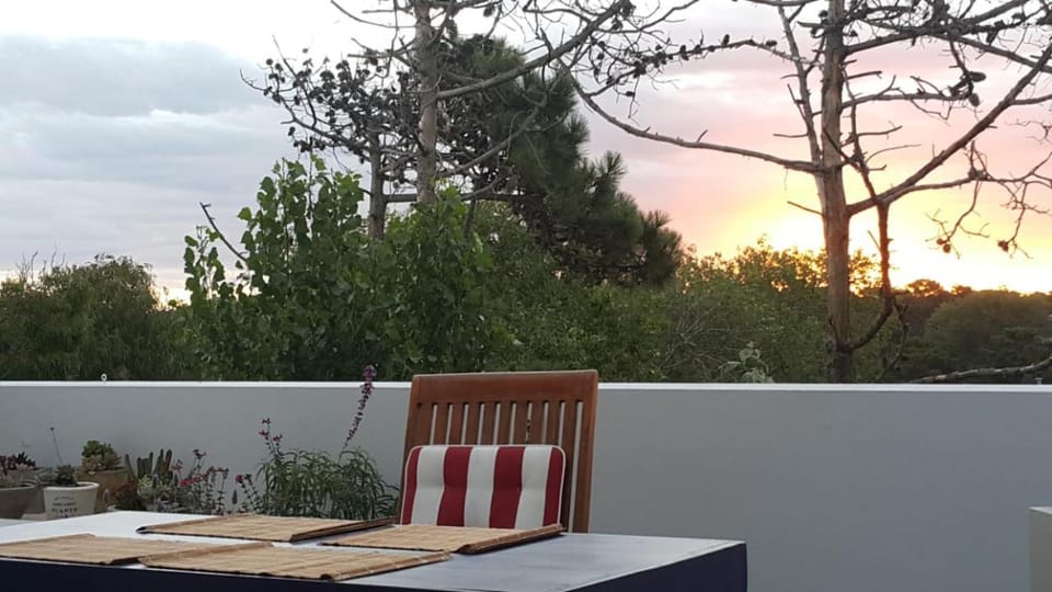 Triplex con terraza única a 50 mts del mar Apartment in Cariló