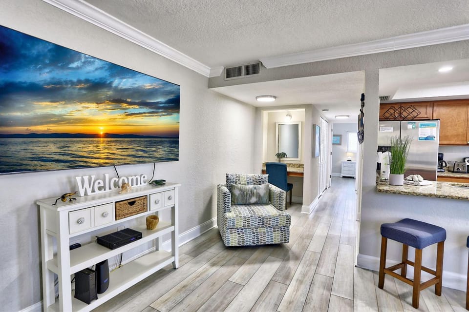 Westwinds 213 House in Treasure Island