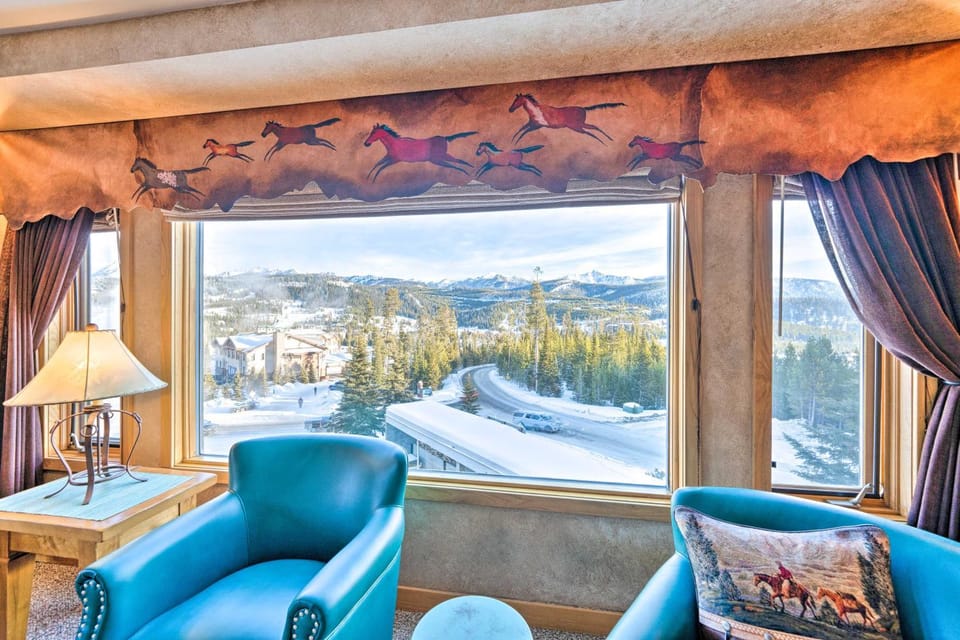 Big Sky Ski-In/Ski-Out Condo w/ Mountain Views! House in Big Sky