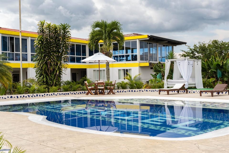 Swimming pool