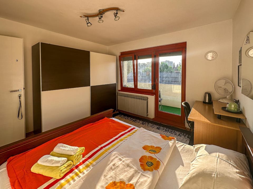 Cozy room with a balcony Vacation rental in Sarajevo