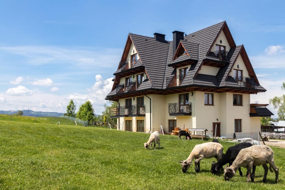 Property building, Natural landscape