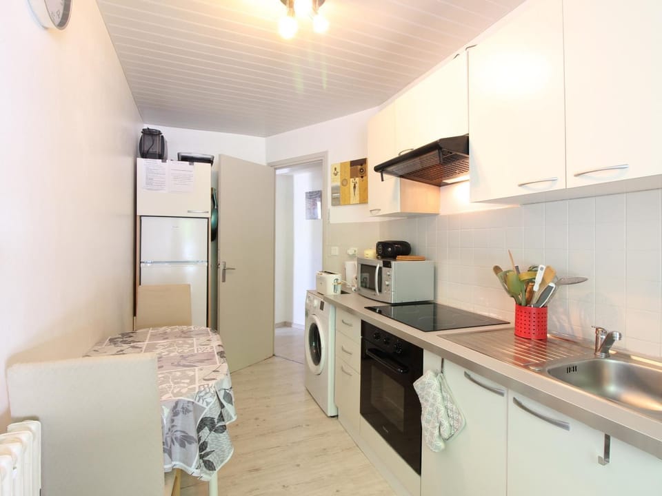 Mont-Dore : Charmant T2 en Rez-de-Jardin, Animaux Acceptés - FR-1-608-59 Apartment in Auvergne-Rhône-Alpes