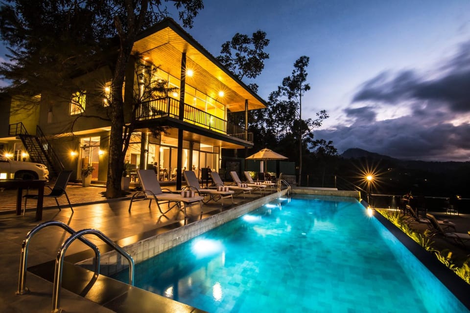 Property building, Pool view, Swimming pool, Swimming pool, Sunset