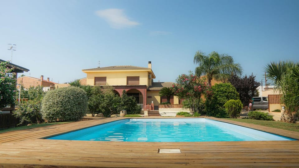 Pool view, Swimming pool, Swimming pool