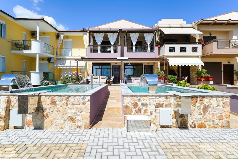 Beach, Sea view, Swimming pool, Location, Sunrise, Sunset, Parking