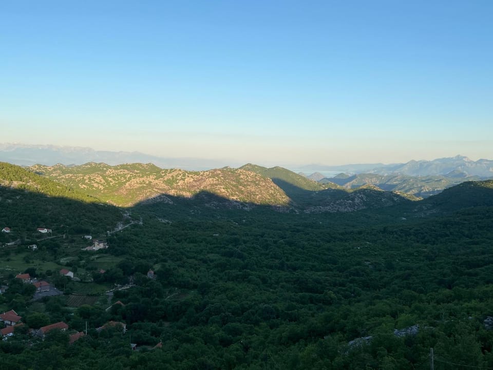 house on the hill House in Montenegro