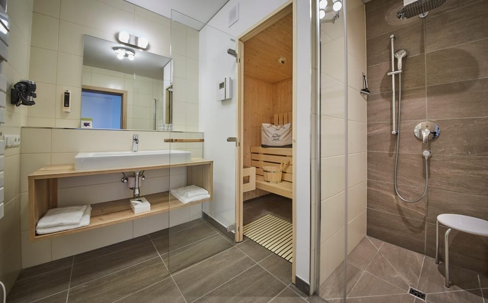 Shower, Sauna, Bathroom