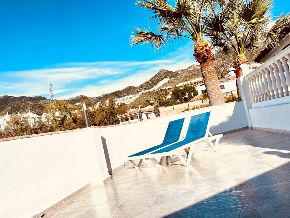 Solarium, Balcony/Terrace, Pool view
