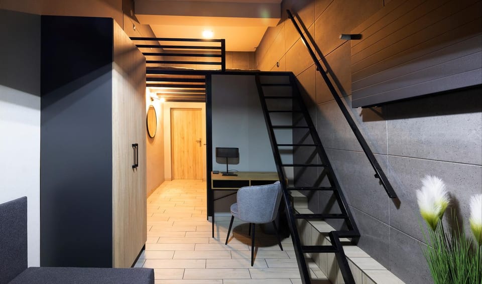 Marathon Noclegi Hostel in Masovian Voivodeship