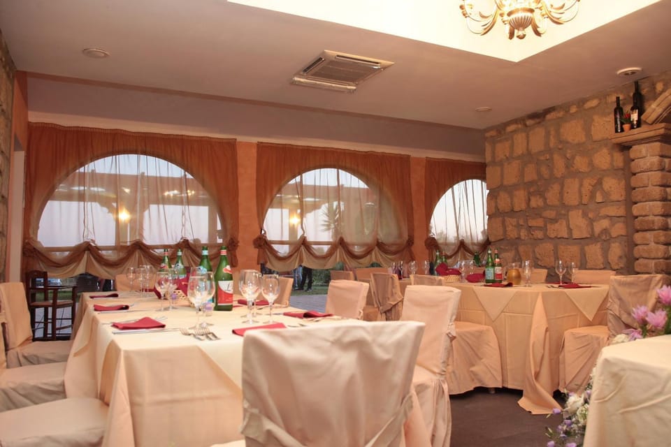 Banquet/Function facilities